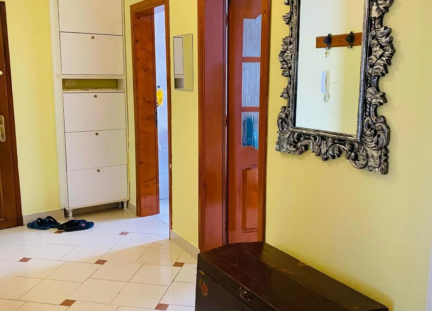 Central Apartment 2 Bedroom Ac Wifi Tirana 0*,  Albania