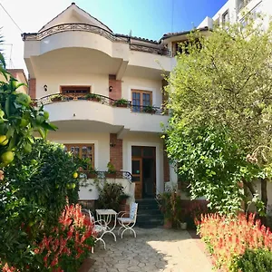 Garden Boutique Bed and breakfast